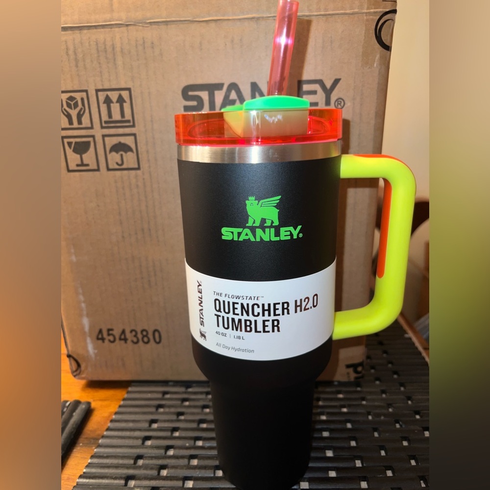 40oz Neon Black Stanley Tumbler
